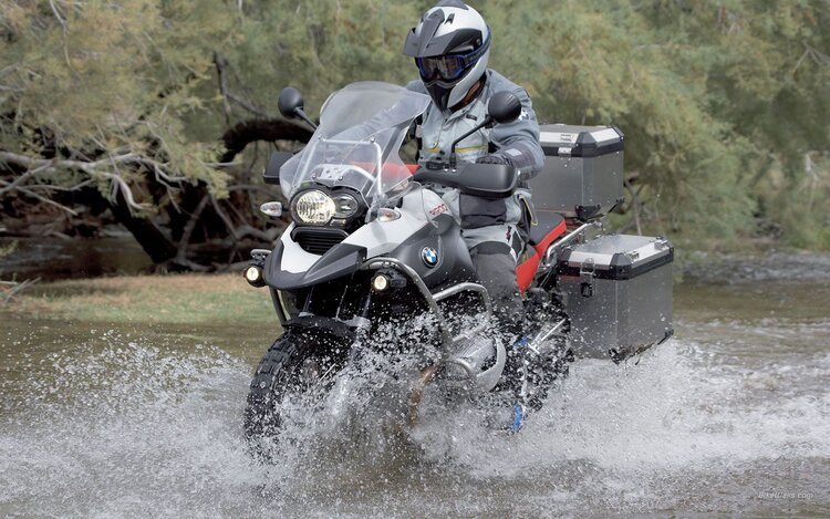 bmw gs going through water
