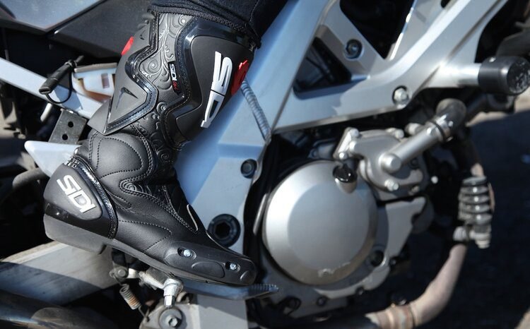 motorcyclist changing gear