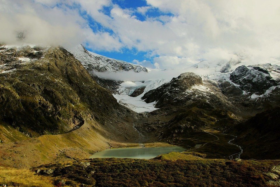 riding susten pass