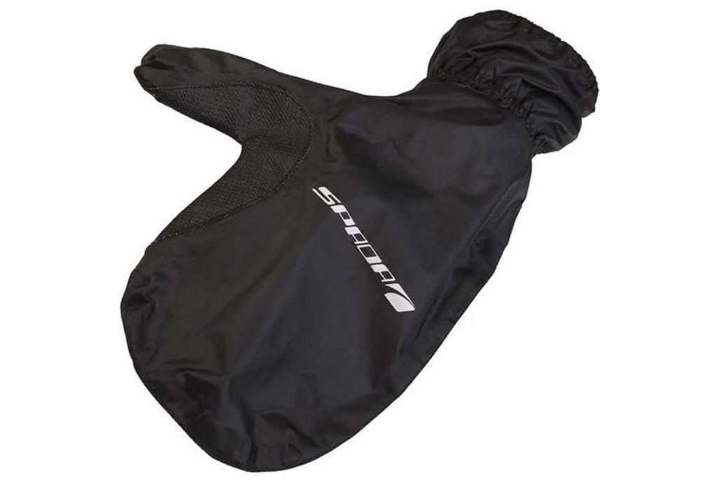 spada waterproof overmitts for winter riding