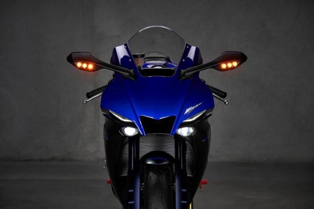Yamaha YZF-R1