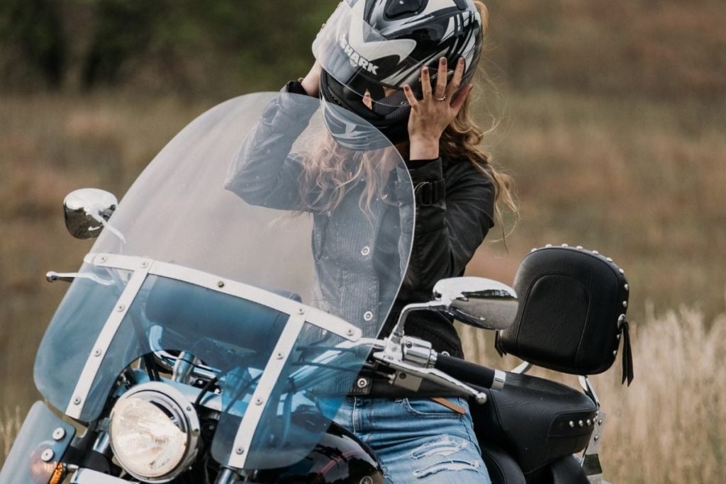 female rider on cruiser