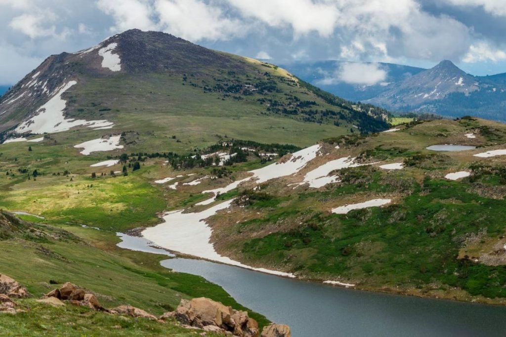 top places USA motorcycle - Beartooth Highway